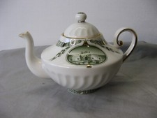 Belle cafetière porcelaine d'occasion  Lorgues