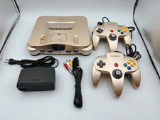 Nintendo gold console d'occasion  Expédié en Belgium