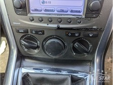 Vauxhall antara climate for sale  UK