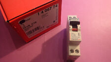 Legrand 406774 disjoncteur d'occasion  Pézenas