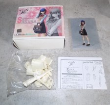 Figurine figure sakura d'occasion  Digoin