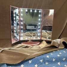 Deweisn tri fold for sale  Warner Robins