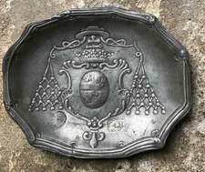 Plat etain blason d'occasion  Estrées-Saint-Denis