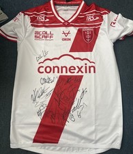 Squad signed hull for sale  HULL