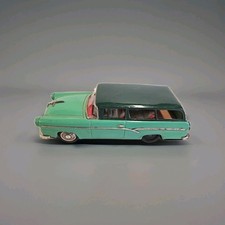 Vintage 12" Bandai Lata Litho 1957 Ford Fairlane Dois Tons Verde Station Wagon comprar usado  Enviando para Brazil