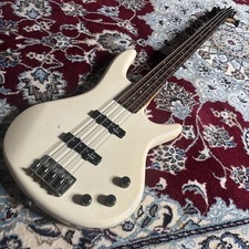 Baixo elétrico Ibanez GSR320 Gio  comprar usado  Enviando para Brazil