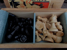 Vintage chess set for sale  SEAFORD