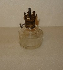 Ancienne petite lampe d'occasion Ancienne petite lampe d'occasion  Donchery