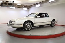 1990 buick riviera d'occasion  Expédié en Belgium