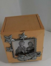 CAIXA DE MÚSICA LIMITADA REAL marrom CUBO FOTOGRÁFICO DE MADEIRA "TWINKLE TWINKLE LITTLE STAR" comprar usado  Enviando para Brazil