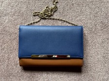 Ladies clutch purse for sale Ladies clutch purse for sale  PEEBLES