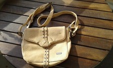 Sac main bandoulière d'occasion  Roanne