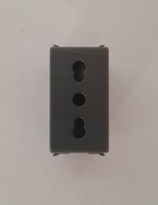 30203 presa bipasso usato 30203 presa bipasso usato  Tropea