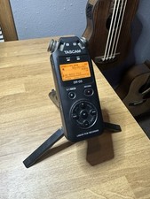 Tascam portable recorder d'occasion  Expédié en Belgium