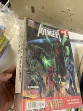 Incredibili avengers marvel usato  Roma