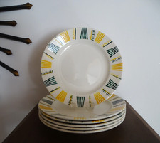 Assiettes plates vintage d'occasion  Gondreville