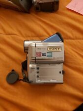 Vecchia videocamera sony usato  Saronno