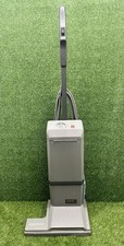 Usado, Aspirador vertical Electrolux Epic Series 3500 SR cinza NOVO filtro/rolo de escova comprar usado  Enviando para Brazil
