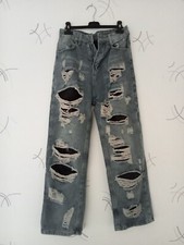 Pantalon jean déchiré d'occasion  Yzeures-sur-Creuse