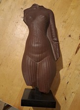Statue buste nefertiti d'occasion Statue buste nefertiti d'occasion  Longjumeau