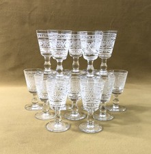 Anciens verres liqueurs d'occasion Anciens verres liqueurs d'occasion  Vaucouleurs