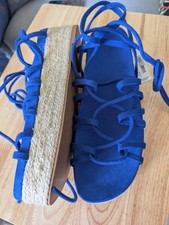 Bnwt next royal for sale  EDINBURGH