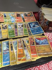 Pokébox pokémon remplie d'occasion  Orry-la-Ville