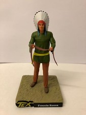 Statua figure tex usato Statua figure tex usato  Parma