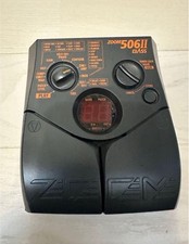 Pedal de efeitos múltiplos graves Zoom 506II com adaptador de energia (usado) comprar usado  Enviando para Brazil