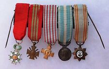 Miniature group medals d'occasion  Expédié en Belgium