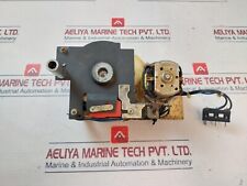 Acessório disjuntor Merlin Gerin 685762 mecanismo motor MP 100/127V AC comprar usado  Enviando para Brazil