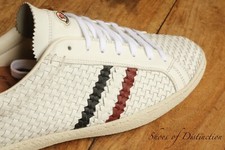 Moncler white woven d'occasion  Expédié en Belgium