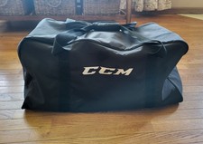 Ccm hockey bag for sale  Westfield