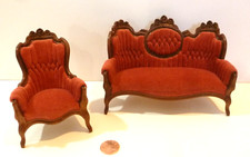 CONJUNTO MINIATURA DE SOFÁ E CADEIRA ARTESANAL PARA CASA DE BONECAS LEONETTA (COR MENOS VERMELHA), usado comprar usado  Enviando para Brazil
