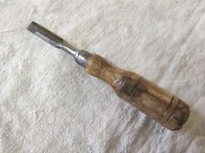 Ancien ciseau bois d'occasion  Chambon-sur-Voueize