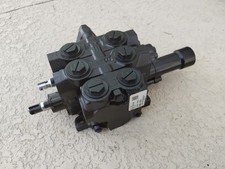 Husco valve block d'occasion  Expédié en Belgium
