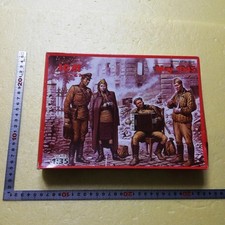 Acordeão Earth 1/35 Icm soldados soviéticos em quebra 4 desmontado comprar usado  Enviando para Brazil