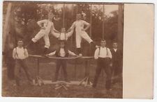 Junge Turner am Barren Turnverein,sporty young male Foto RPPC  c.1915 , usado comprar usado  Enviando para Brazil