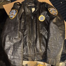 JAQUETA POLICIAL POLÍCIA DE NOVA YORK 100% COURO PESADO PRETO/BR - ADEREÇO DE FILME DE HOLLYWOOD. 52 comprar usado  Enviando para Brazil