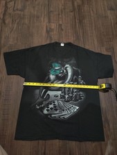 CAMISETA ESTAMPADA GRÁFICA VINTAGE OFICIAL LOONEY TUNES MARCA TAZ REVENDEDOR DE PÔQUER comprar usado  Enviando para Brazil