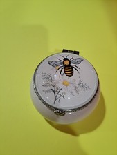 White honey bee for sale  Bergholz