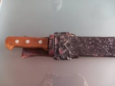 Machete con fodero usato  Ostuni