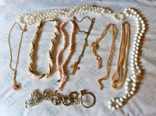 Lot vintage jewelry for sale  New Bedford