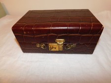 Estojo de viagem vintage couro shortrip vaidade/maquiagem grão superior couro bovino aparência crocodilo, usado comprar usado Estojo de viagem vintage couro shortrip vaidade/maquiagem grão superior couro bovino aparência crocodilo, usado comprar usado  Enviando para Brazil