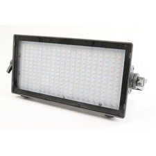 Vibesta studioleuchte cabra gebraucht kaufen Vibesta studioleuchte cabra gebraucht kaufen  Frankfurt am Main