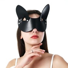 Masque demi masque d'occasion  Paris XVIII