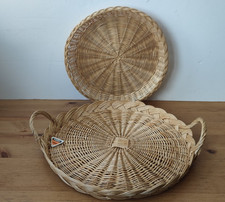 Scalloped edge round for sale  COALVILLE