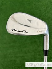 Mizuno pro 225 usato  Spedire a Italy