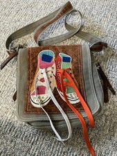 Umhängetasche sneaker zum gebraucht kaufen  Elmenhorst
