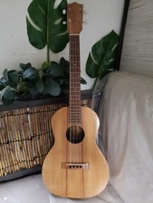kamaka ukulele gold label for sale kamaka ukulele gold label for sale Jacksonville Beach